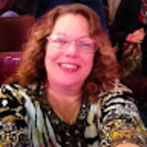 Meet your Posher, Denise